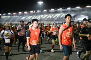 BIB: 7200, 22547, 221, 26377
                            <button type="button" onclick="openModal(10884928)" class="btn btn-primary btn-sm float-right btn-popup" data-toggle="modal" data-target=".modal-high-quality">
                        <i class="fas fa-shopping-cart"></i> Add to Cart
                    </button>
                                            <button type="button" onclick="isThisMe(10884928, true)" class="btn btn-success btn-sm float-right btn-popup btn-isme hidden" data-toggle="tooltip" data-placement="bottom" title="นี่คือรูปของคุณใช่ไหม คลิกที่นี่เพื่อเอาเข้าอัลบั้ม">
                        <i class="fas fa-plus"></i> Add to album
                    </button>
                    <button type="button" onclick="isThisMe(10884928, false)" class="btn btn-warning btn-sm float-right btn-popup btn-isnotme hidden">
                        <i class="fas fa-ban"></i> Remove from album
                    </button>